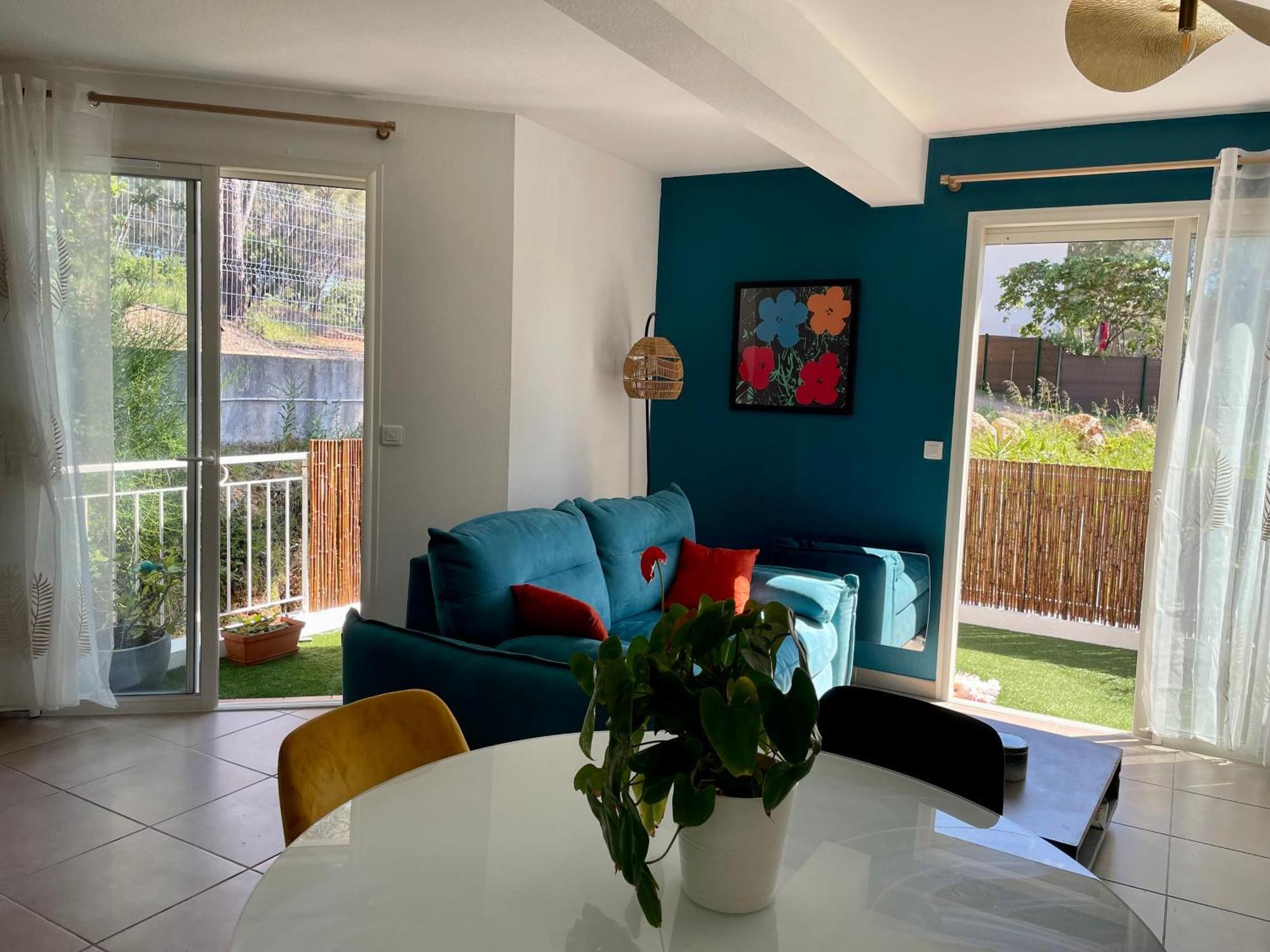 Appartement Proche Des Plages Carqueiranne Extérieur photo